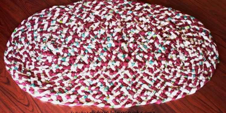 Simple DIY Rag Rug Tutorial