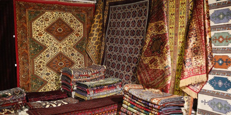 Iran s carpet exports were