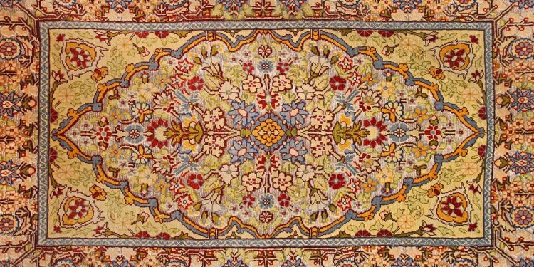 Floral rug design pattern