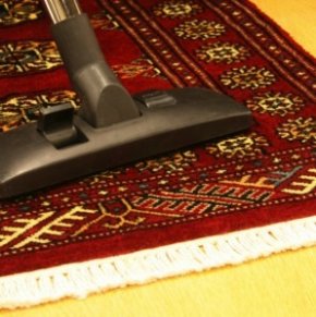 how exactly to Clean a Rug - Vacuum