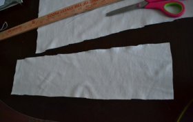 cut_fabric_along_chalk_line