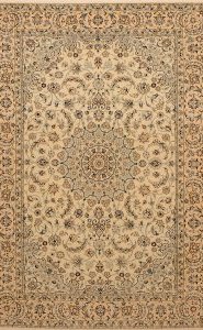 Ivory shade nain carpet with flowery desin